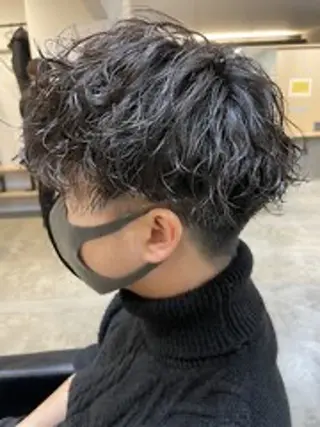 パーマ メンズ 内山 翔太のヘアスタイル
