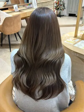 ロング sakura/韓国 /透明感カラーのヘアスタイル