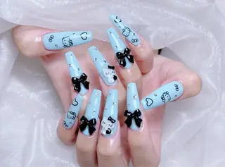 ネイル H3 Nail Tsuki🦋💙のネイルデザイン