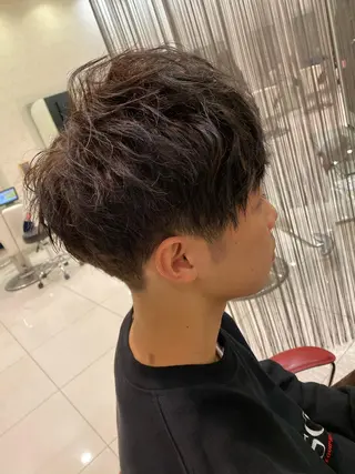 カラー メンズ 【育休中】EARTH 荒井店HARUNAのヘアスタイル
