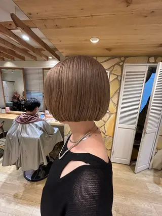 ショート カラー kawabe maikoのヘアスタイル