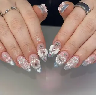 ネイル Nail  Y 🎀YURI🧸のネイルデザイン