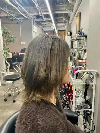 ミディアム カラー 🌹ミラクル美容師 🌹✨クッポ✨のヘアスタイル
