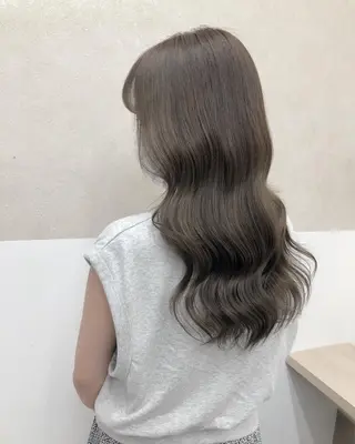 セミロング カラー GiseL ジゼル六本松のヘアスタイル