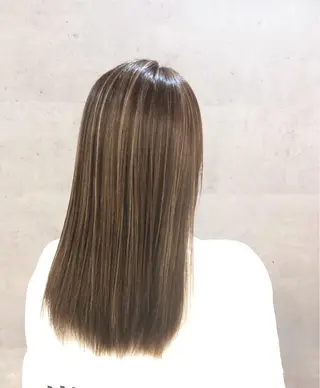 ロング カラー 髪質改善で 憧れの潤艶美髪にのヘアスタイル