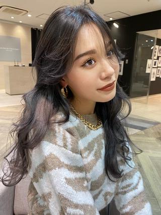 カラー TRENTE MILLEのヘアスタイル