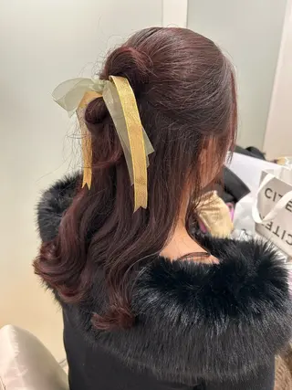 ミディアム カラー オオタ ユイナ🌈のヘアスタイル