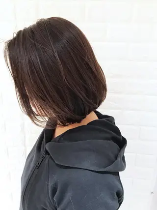 ショート カラー 大人女性ショート専門 tomodaのヘアスタイル