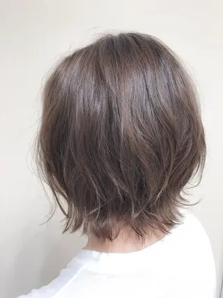ショート カラー ショート ボブ✂︎ 髙梨 遥のヘアスタイル