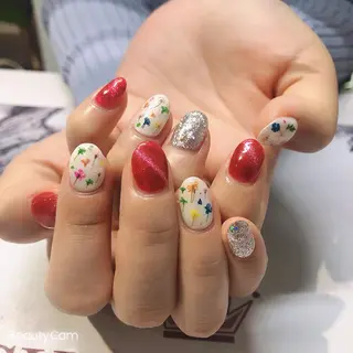 ネイル ガレンドウ 白澤 愛子のネイルデザイン