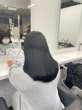 ミディアム カラー パーマ ヘアアレンジ メンズ キッズ ネイル マツエク・マツパ アイブロウ 🦋縮毛/韓国レイヤ ー/透明感カラー🦋のヘアスタイル