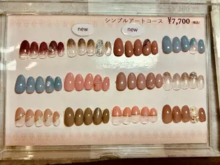 ネイル RUCA 枝のネイルデザイン