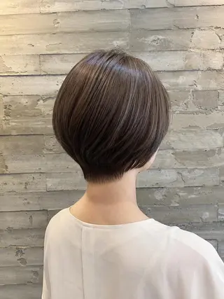 ショート ショートカット │ 白髪ぼかし│ゆうまのヘアスタイル