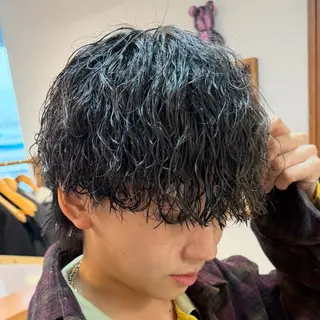 パーマ EIGHT 濱田響のヘアスタイル