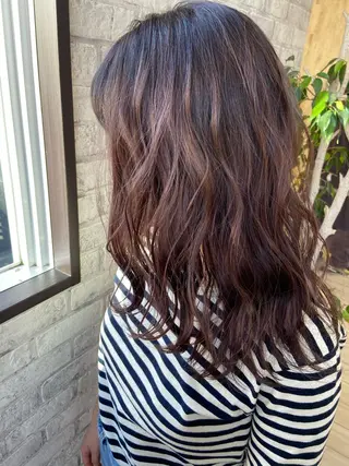 セミロング カラー Oopsレイヤー 加藤澄都のヘアスタイル