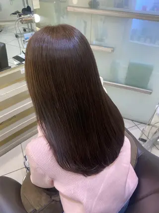 ロング ハイトーン/ デザインカラー/カナのヘアスタイル