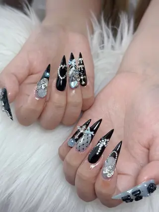 ネイル Lisa Nail Salonのネイルデザイン