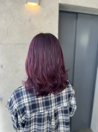 ミディアム カラー 吉野 瑳桜のヘアスタイル