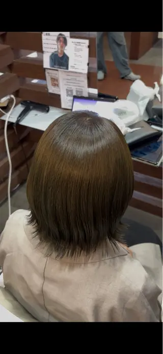ミディアム LiL しおんのヘアスタイル
