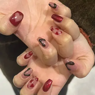 ネイル 🪐富島彩夏 /海外nail🪐のネイルデザイン