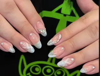 ネイル Pure&Rich Nailのネイルデザイン