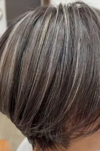 ショート ハウオリヘア Takahashi のヘアスタイル