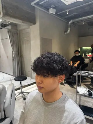 メンズ 新宿/メンズカット /パーマ/カラーのヘアスタイル