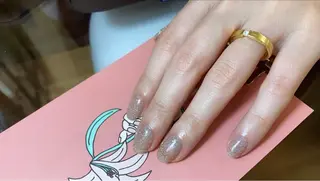 セミロング 小山 羽奈のネイルデザイン