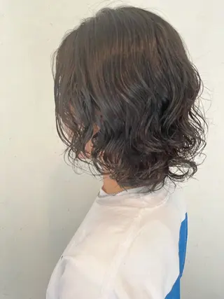 ミディアム パーマ 伊藤 さやかのヘアスタイル