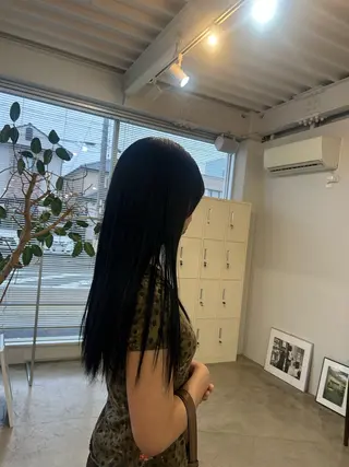 ロング カラー さら/縮毛矯正/ 暖色系/顔周りカットのヘアスタイル