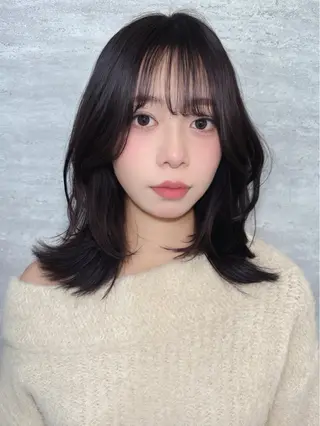 ミディアム カラー ヘアアレンジ 韓国レイヤーカット/ 儚げカラーチナツのヘアスタイル
