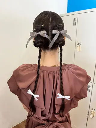 ロング ヘアアレンジ タニ ヒナタの眉毛・アイブロウイメージ