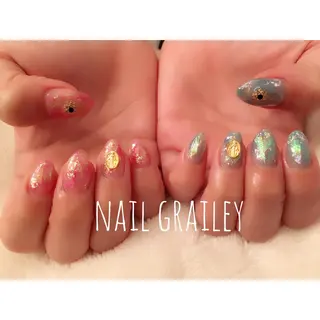 ネイル Grailey nail salonのネイルデザイン