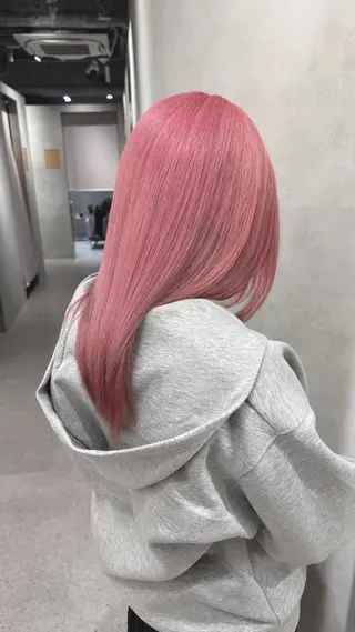 セミロング カラー 🌷かわばた めい🌷のヘアスタイル