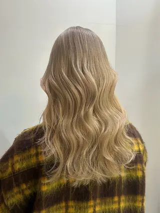 カラー うる艶カラー 🪽💫まいかのヘアスタイル