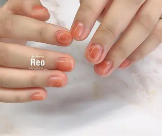 ミディアム ネイル Blowe ニュアンスのネイルデザイン