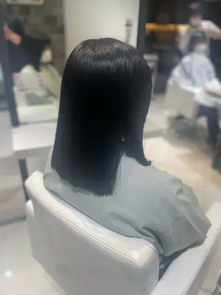 ミディアム カラー 小野寺 もものヘアスタイル