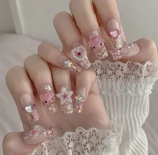 ネイル Blingg NailStudioのネイルデザイン