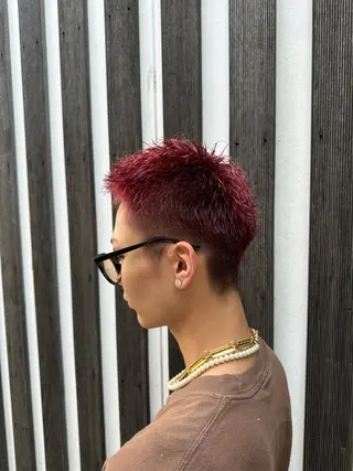 カラー タカセ レンのヘアスタイル