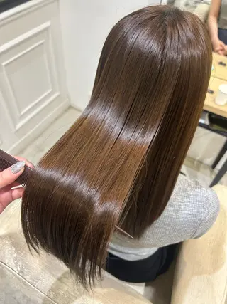 末成 紗乃のヘアスタイル
