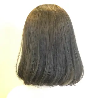 ミディアム 田中 杏佳のヘアスタイル