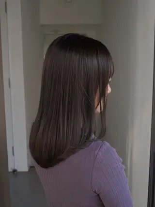 ミディアム カラー navile原宿 yumaのヘアスタイル