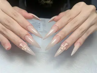 ネイル 心斎橋Mione nail salonのネイルデザイン