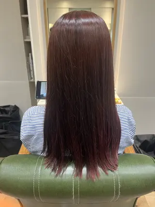 ロング 小鴨 美佳のヘアスタイル