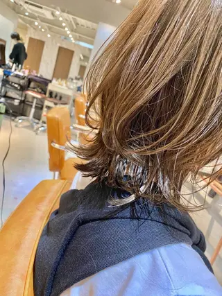 ミディアム カラー ハイトーン×似合わせ 🌱中川慎之介のヘアスタイル