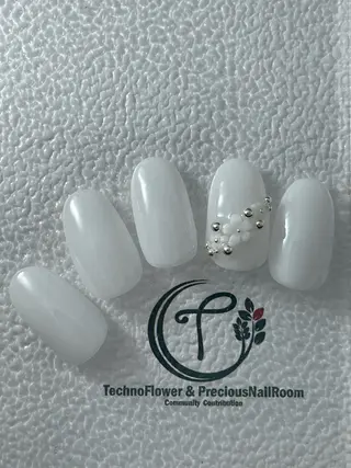 ネイル precious nail roomのネイルデザイン