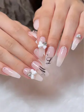ネイル Sora  Nail 長さ出し専門店のネイルデザイン