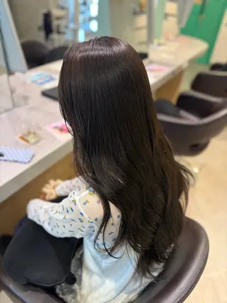 ロング 彩菜/透明感艶カラー /赤み消しカラーのヘアスタイル