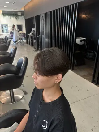 パーマ メンズ 井上 慈温のヘアスタイル