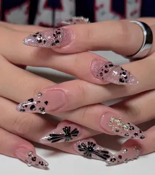 ネイル Himeka Bling.Nailのネイルデザイン